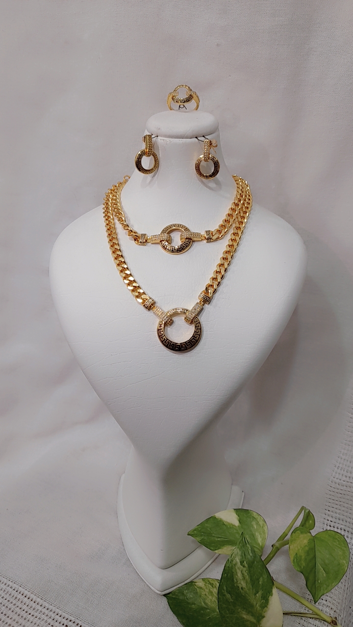 ✨سرویس ورساچ ، باکیفیت و همیشه ماندگار ✨